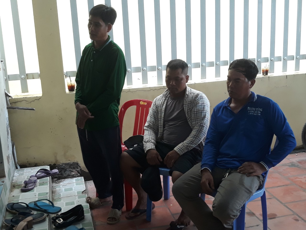 Họp dân tại Văn phòng ấp Sa Tô