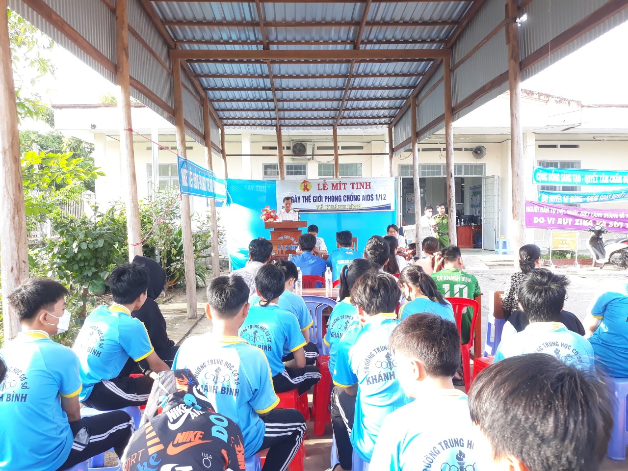 Mít tinh phòng, chống HIV/AIDS