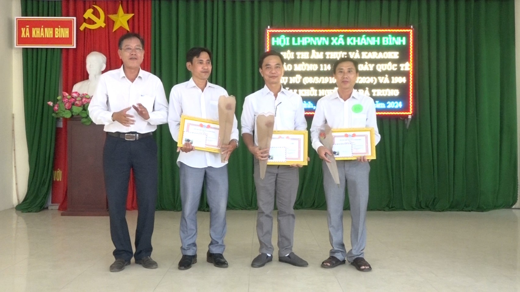 Trao giải nhất, nhì, ba cho các đơn vị