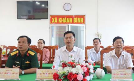 Chiều ngày 14/5/2026, tại UBND xã Khánh Bình, Ủy ban nhân dân xã tổ chức Lễ công bố và trao quyết định về công tác cán bộ.
